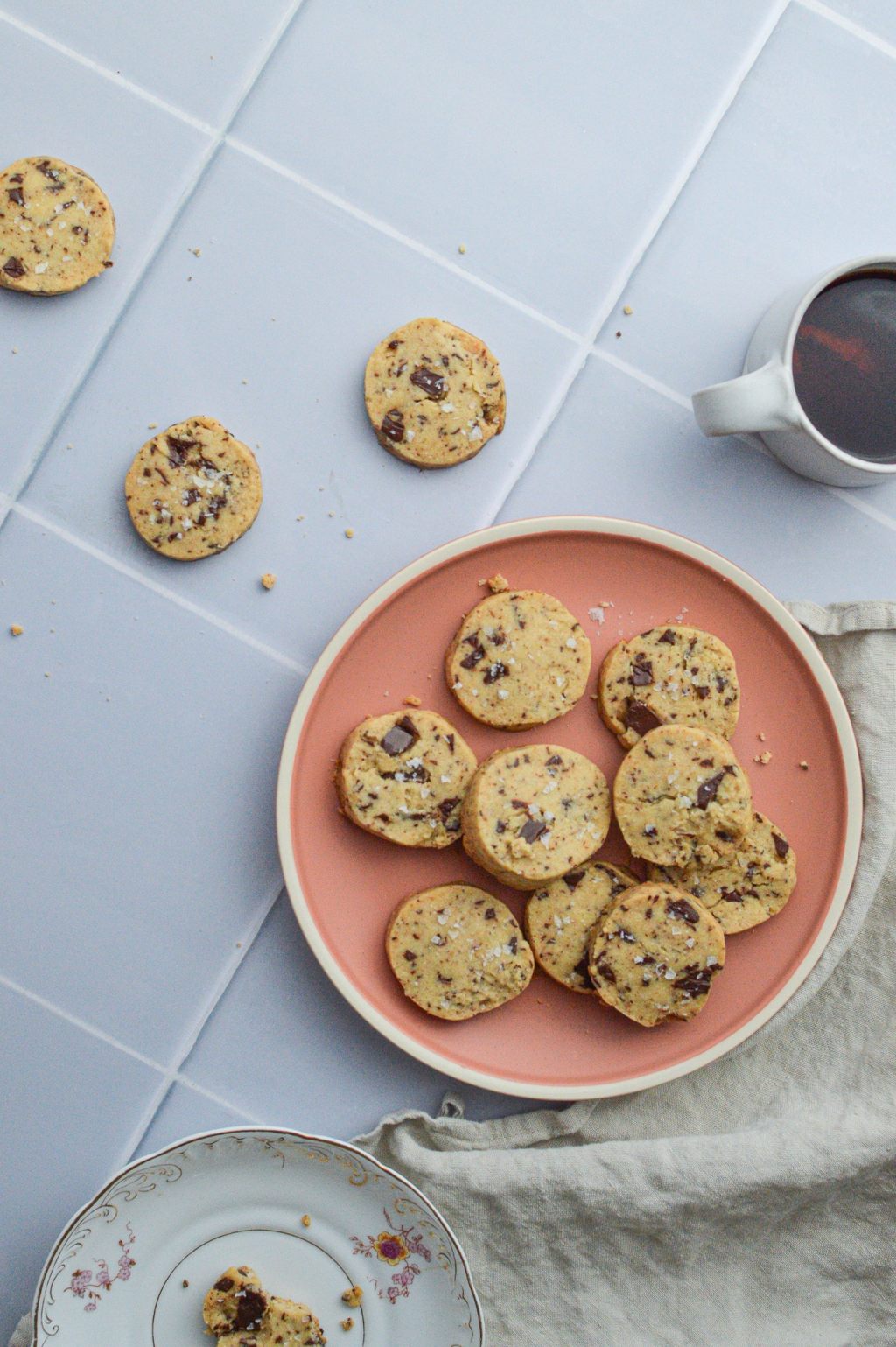 Salted Chocolate Chip Shortbread&nbsp;Cookies